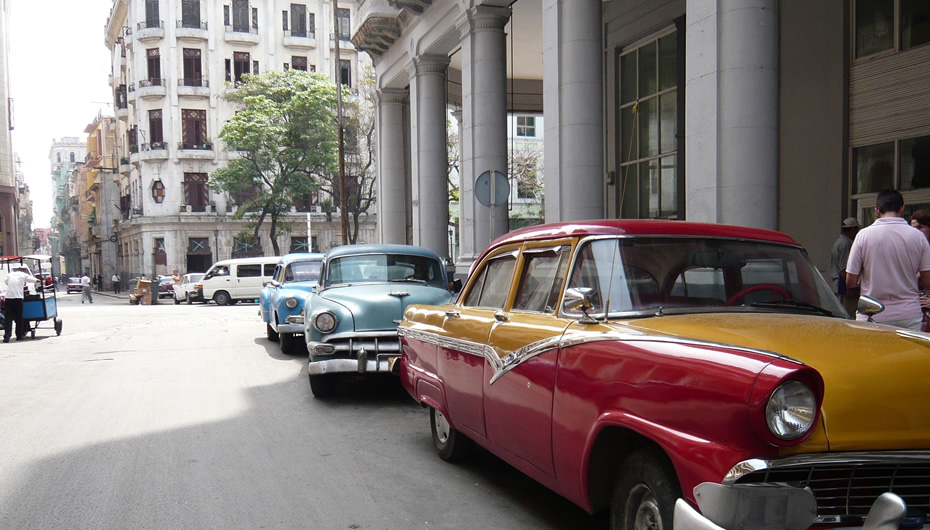 Stadsbewegwijzering in Havana